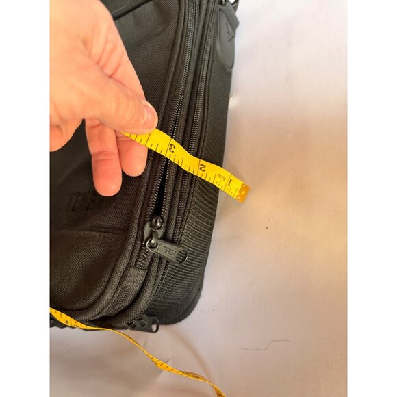 Tenba Black Nylon Camera/Laptop Carrying Case With Compartments & Straps - Picture 7 of 9